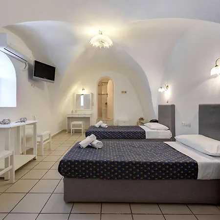 Loucas On The Cliff Hotel Fira (Santorini)