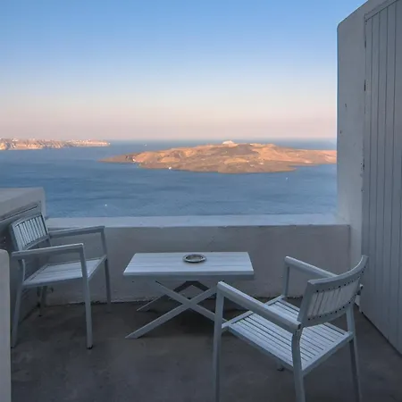 Hotel Loucas On The Cliff 3*